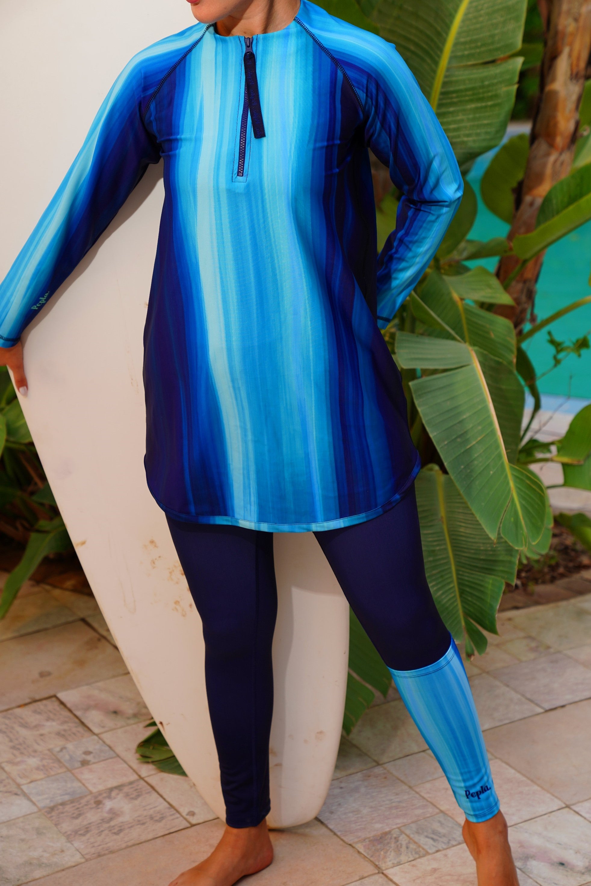 Grooves  Rashguard