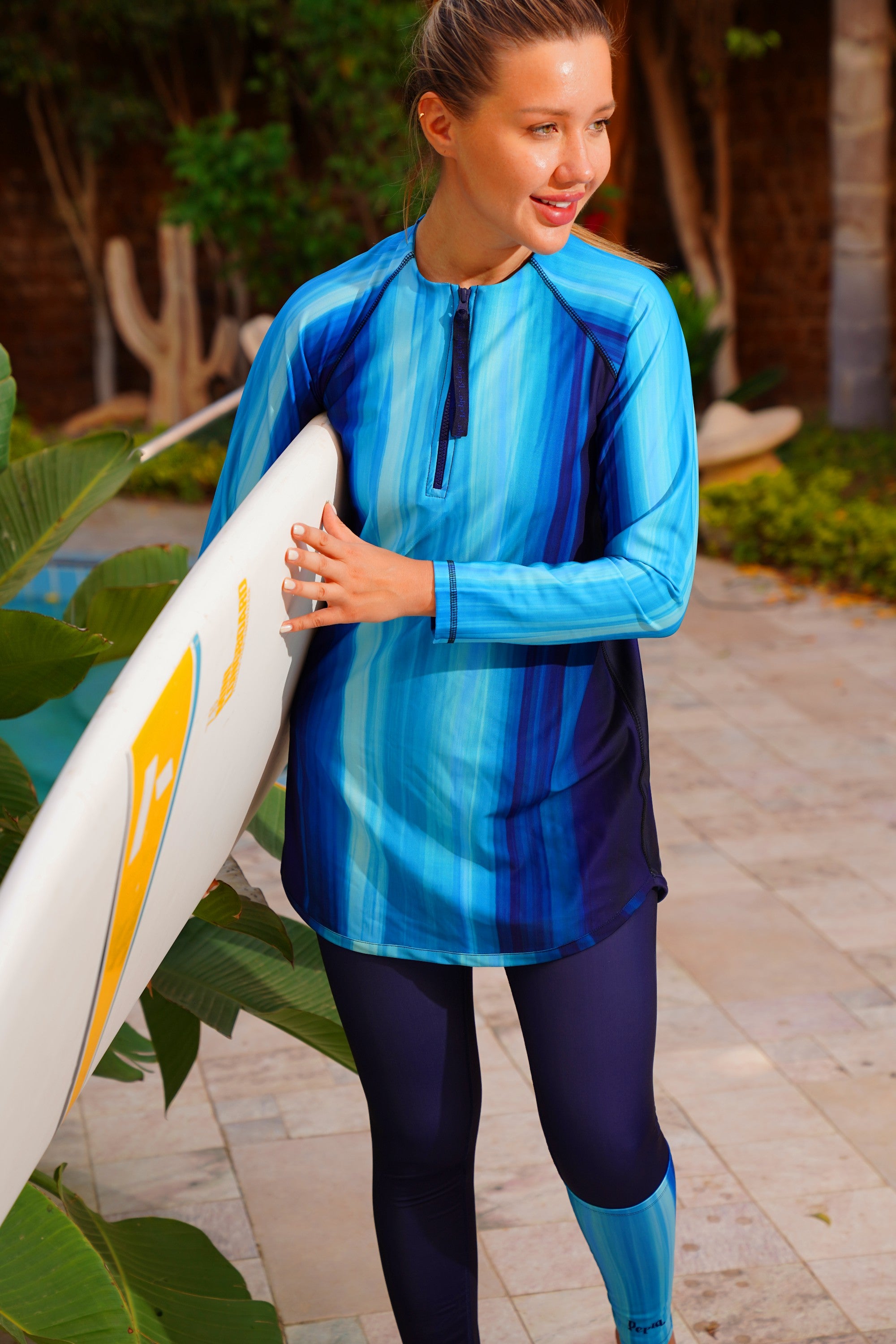 Grooves  Rashguard
