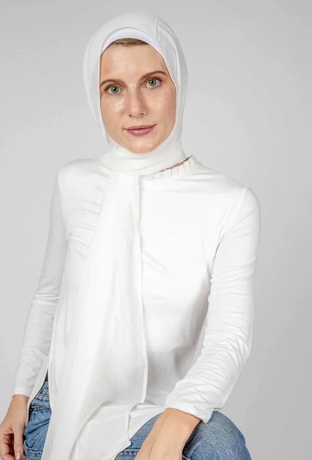 Off-white chiffon scarf