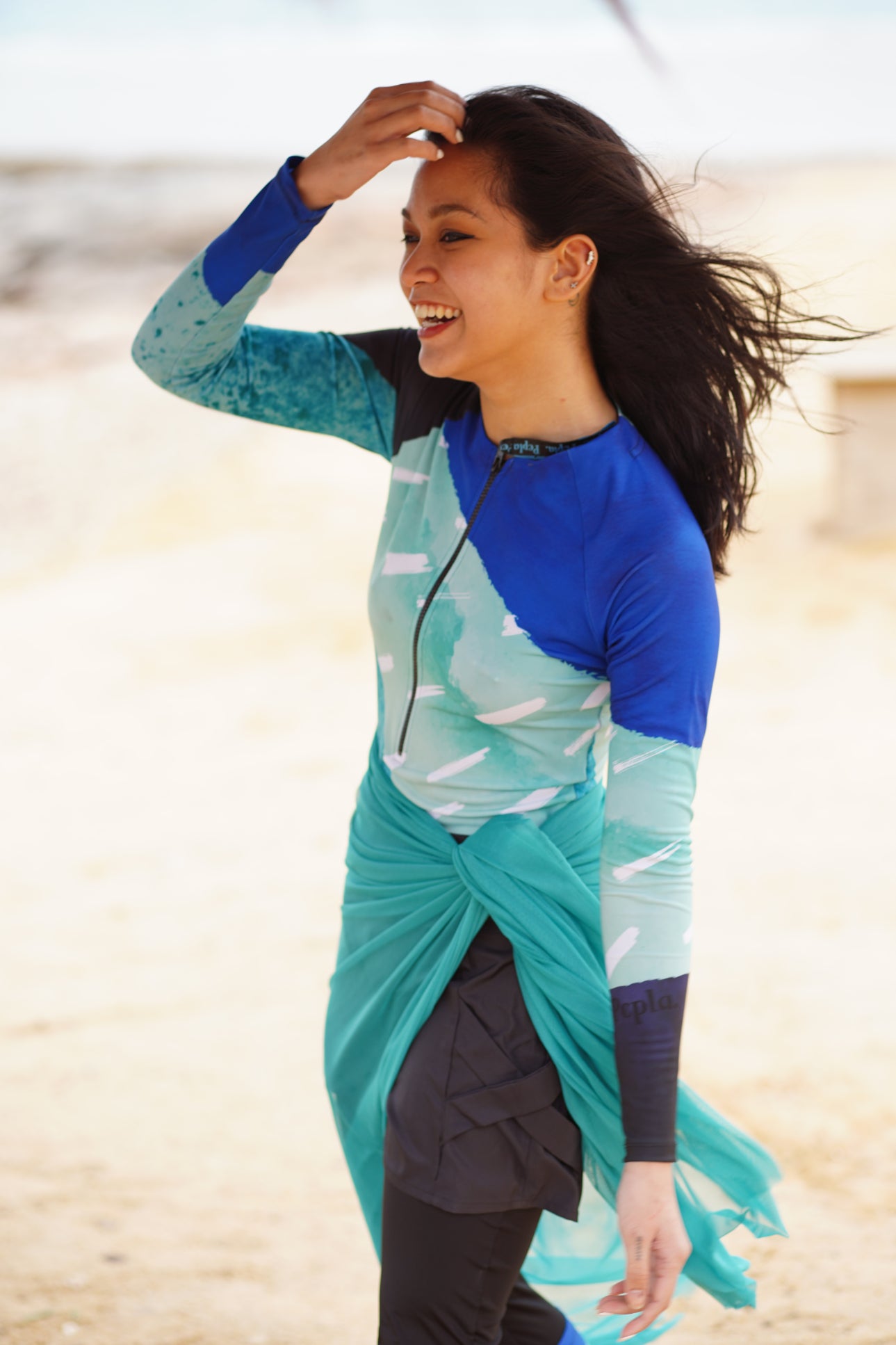 Waves Rashguard