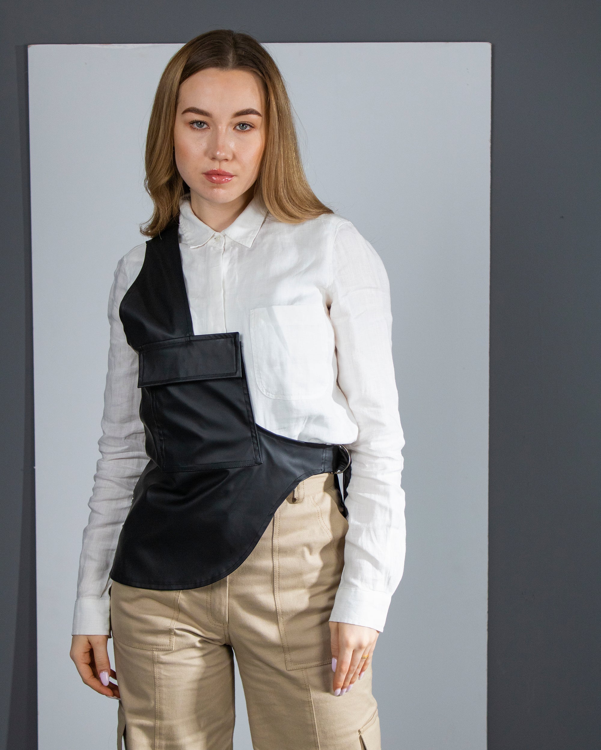 Black Pocket Grunge Vest