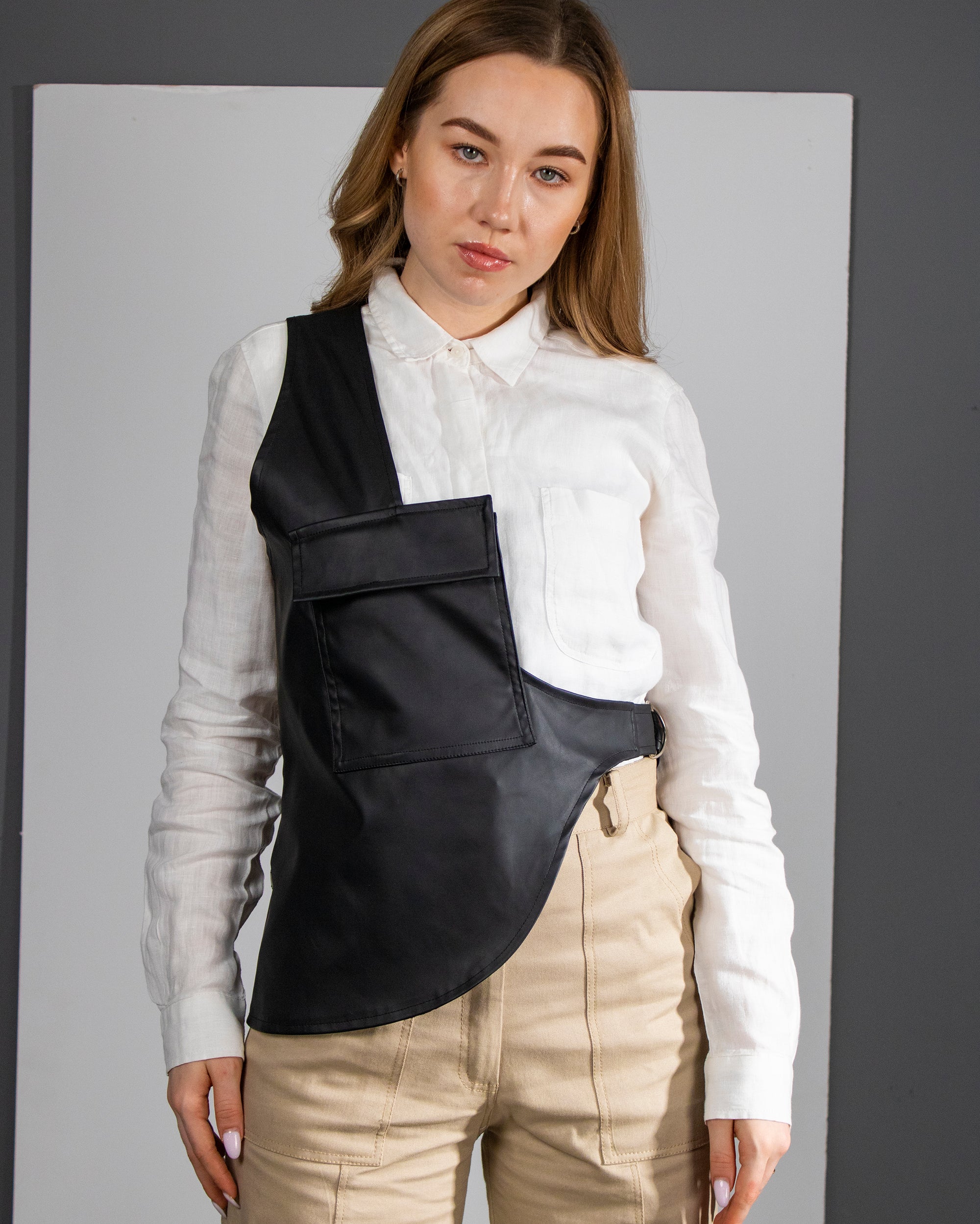 Black Pocket Grunge Vest