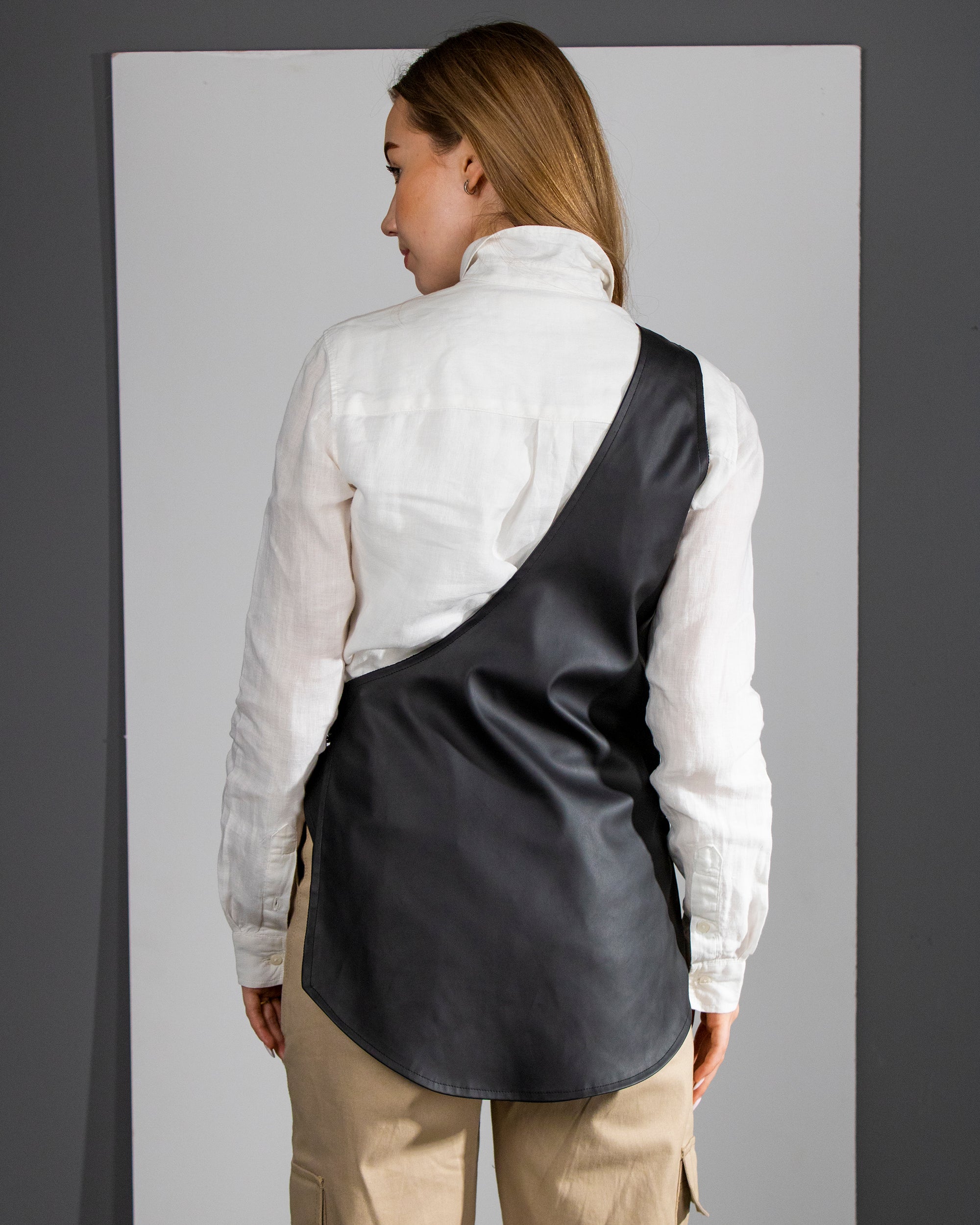 Black Pocket Grunge Vest